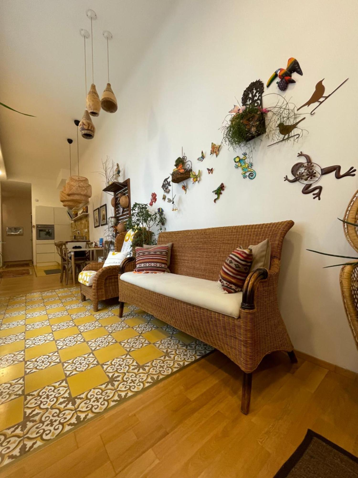 Amber Pearl Apartment 2 Rooms And 2 Bathrooms At Kalvin Square Budapest Exterior photo